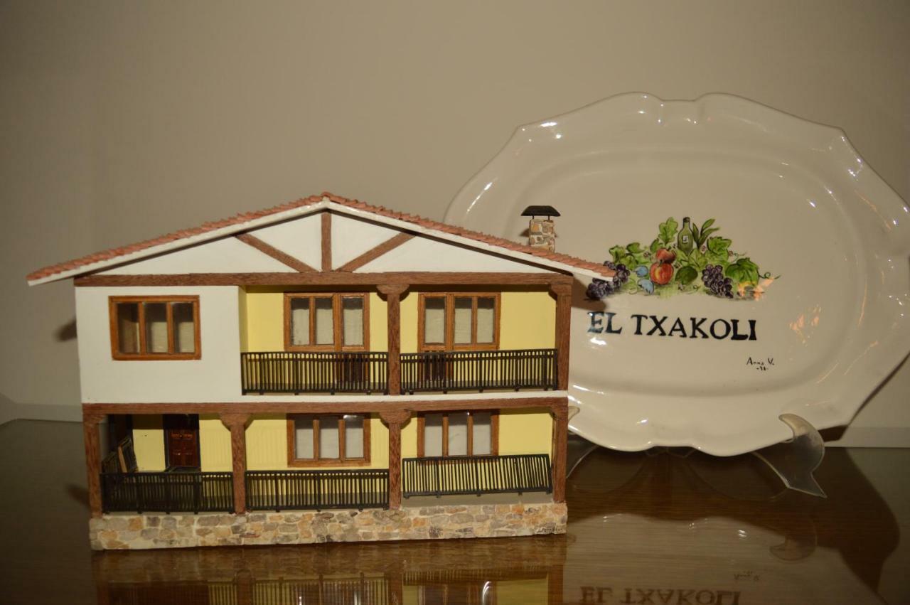 El Txakoli Guest House Amurrio Luaran gambar